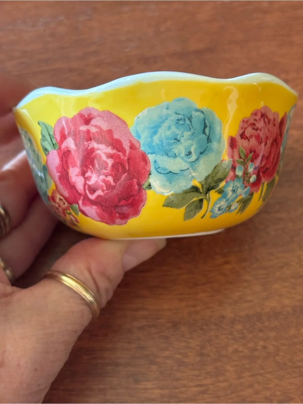 2/$20 The Pioneer Woman Prep bowl and 1/3 Cup Measure.